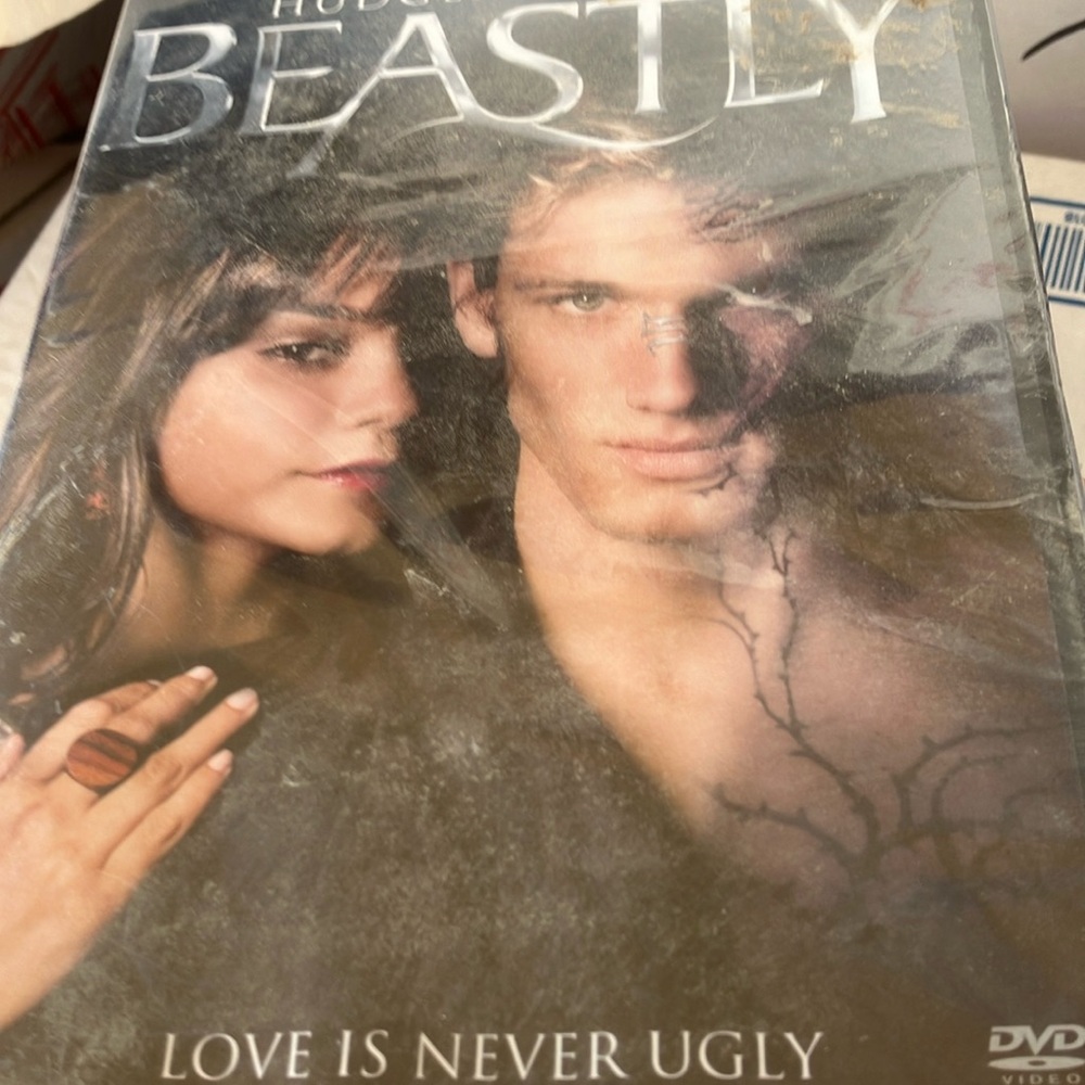 Beastly dvd